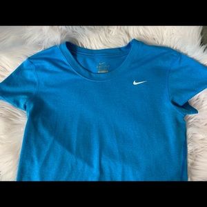 Nike Dri Fit Shirt SMALL Blue